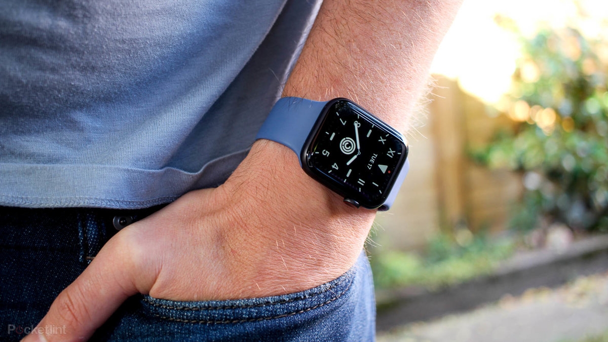 Review Smartwatch Dengan Fitur Kesehatan Terbaik Saat Ini